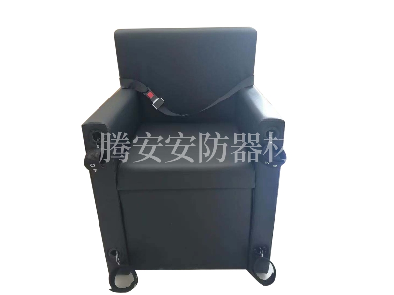 安陽騰安審訊椅廠家生產(chǎn)詢問椅、被告人椅、審訊椅這三種椅子有什么區(qū)別？